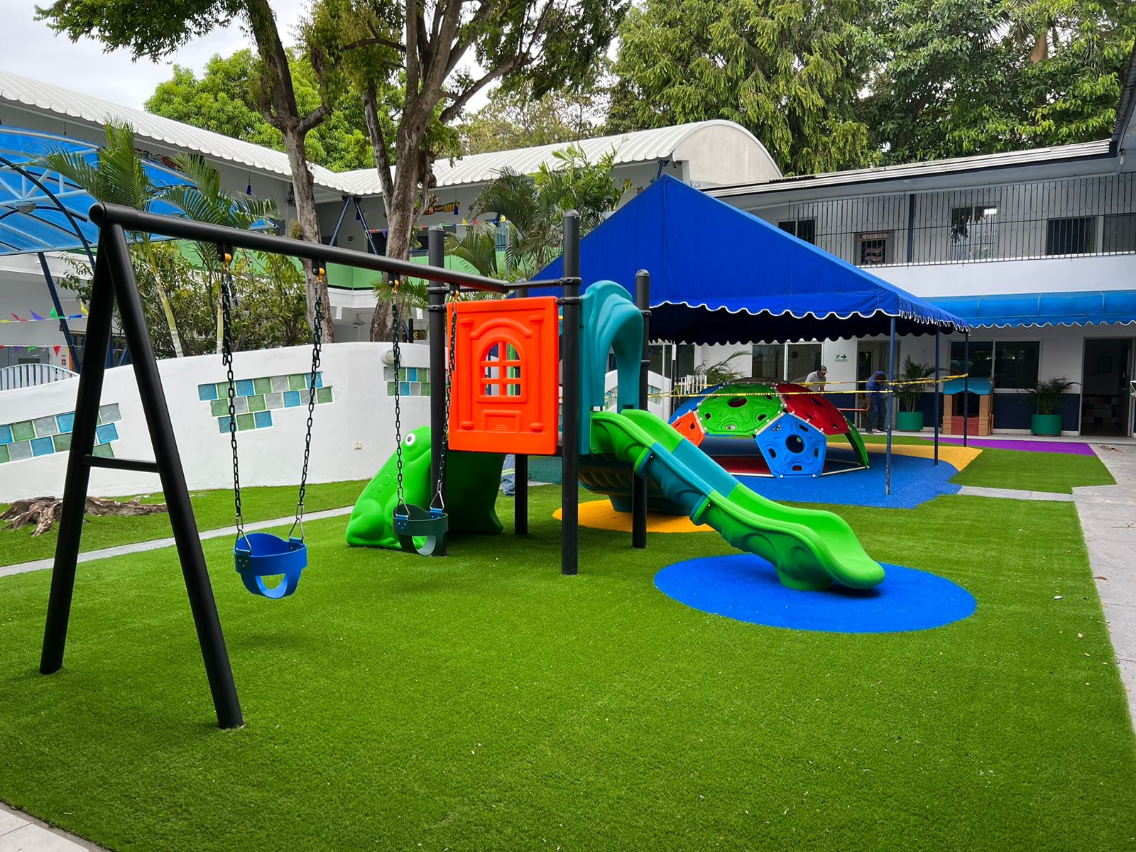 parques-infantiles-en-colegios-seguridad-y-diversi-n-miracle-play