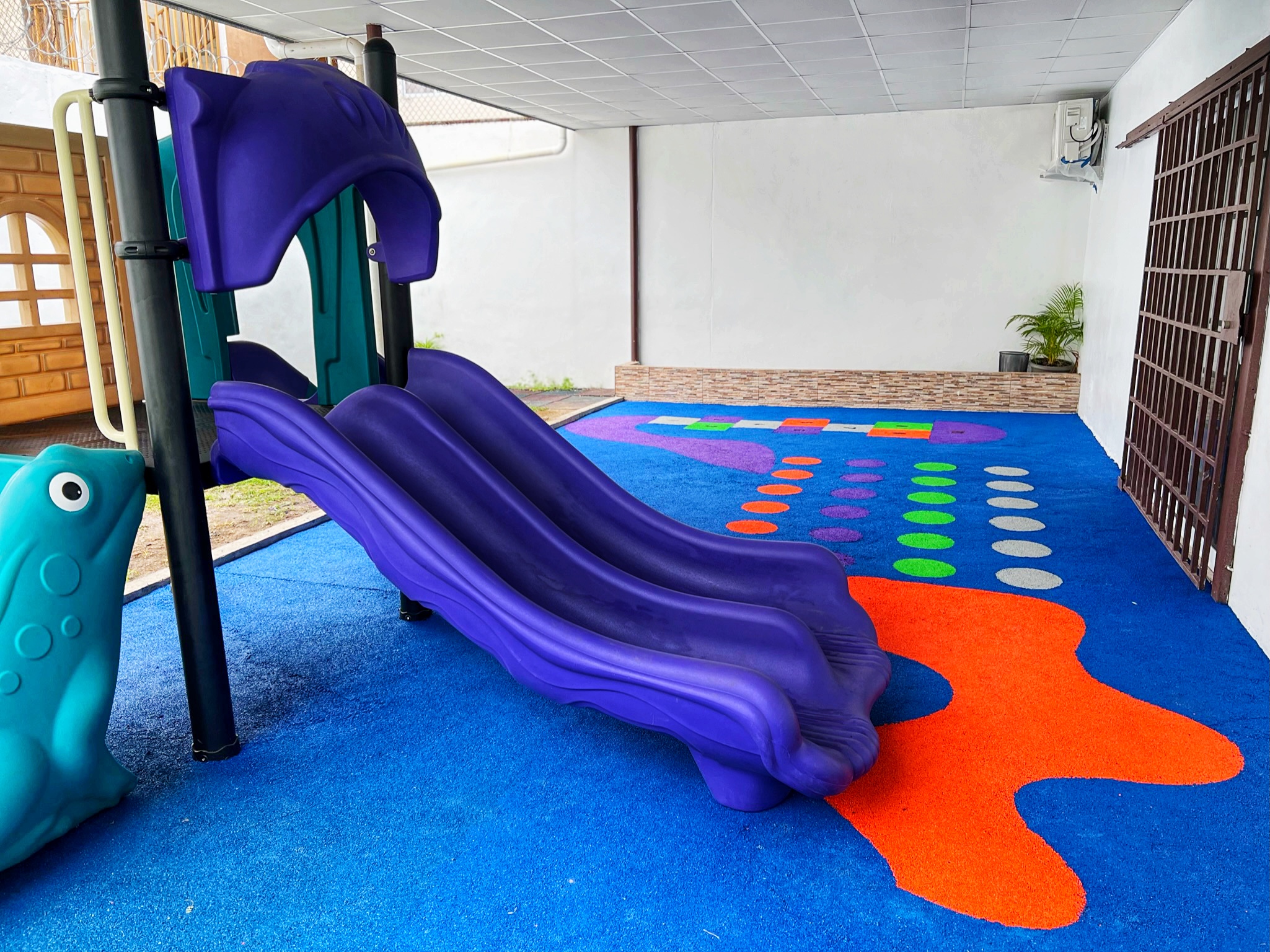 beneficios-del-suelo-de-caucho